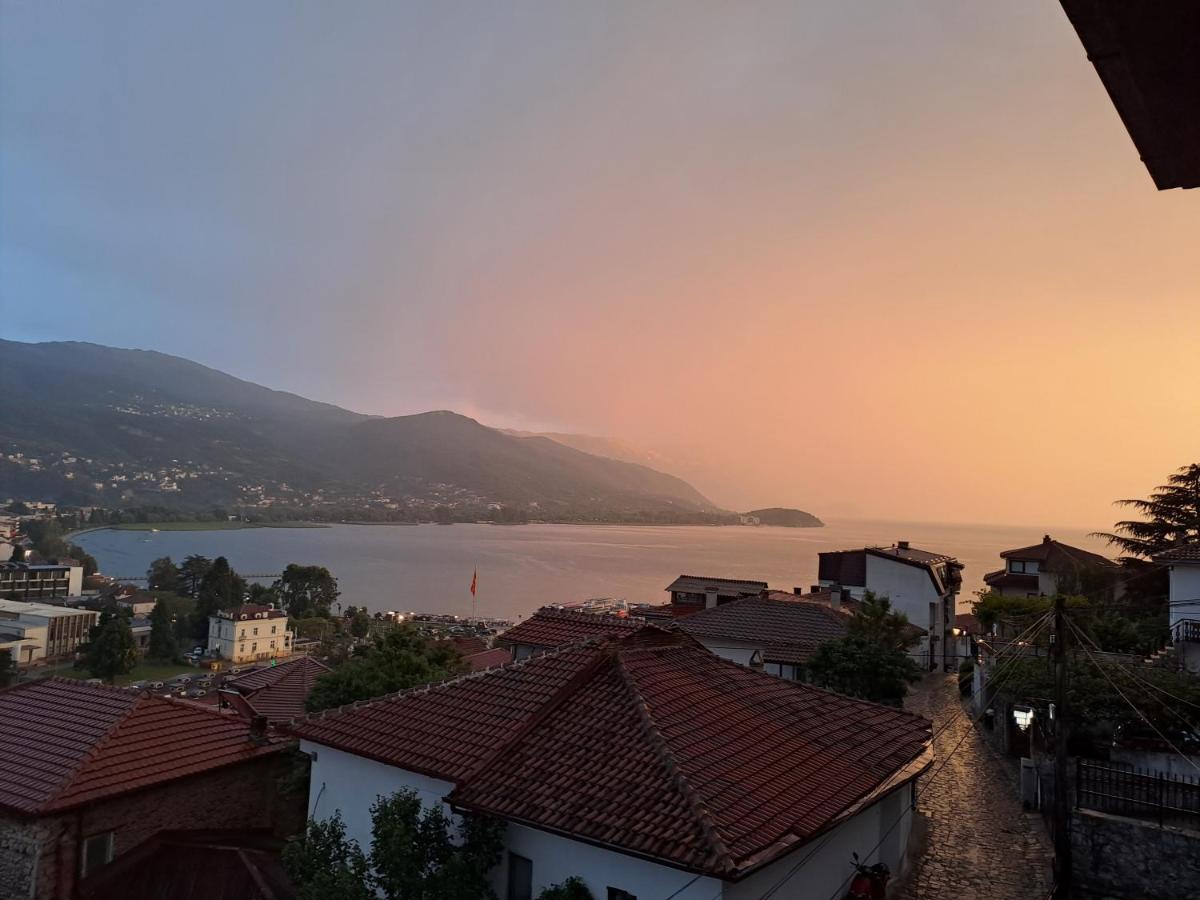 Sun & Moon Apartment Ohrid Luaran gambar